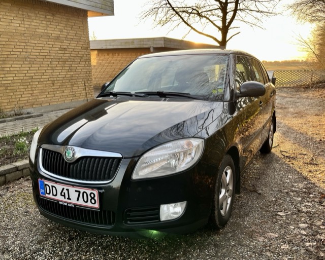 Škoda Fabia nr. 3 — sort Combi GreenLine